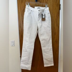 NWT - LLBean White Jeans-Classic Fit